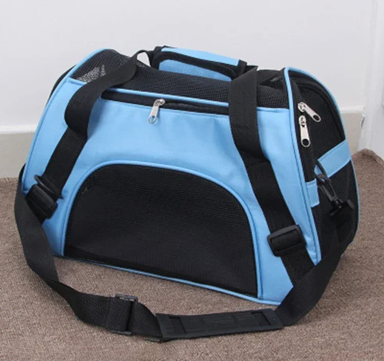 Portable Pet Carrier Bag – Comfortable & Breathable Travel Bag for Cats & Small Dogs